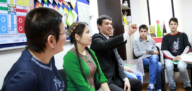 Young outreach workers in Turkmenistan.