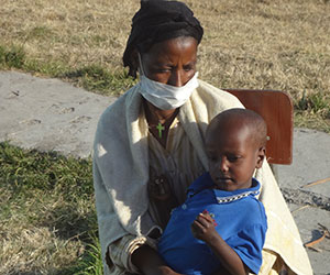 photo of an Ethiopian mother with her child