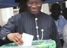 Nigerian President Goodluck Jonathan casts his vote for president in Ogbia district,  Bayelsa state,  April 16, 2011. The follow