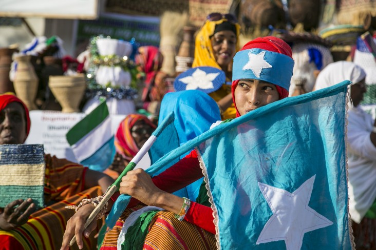 girl with Somali flag