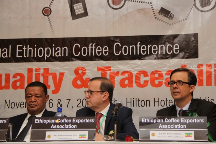 (l to r) Ethiopian President Dr. Mulatu Teshome, ICO Executive Director Robério Oliveira Silva, and Peter Vrooman
