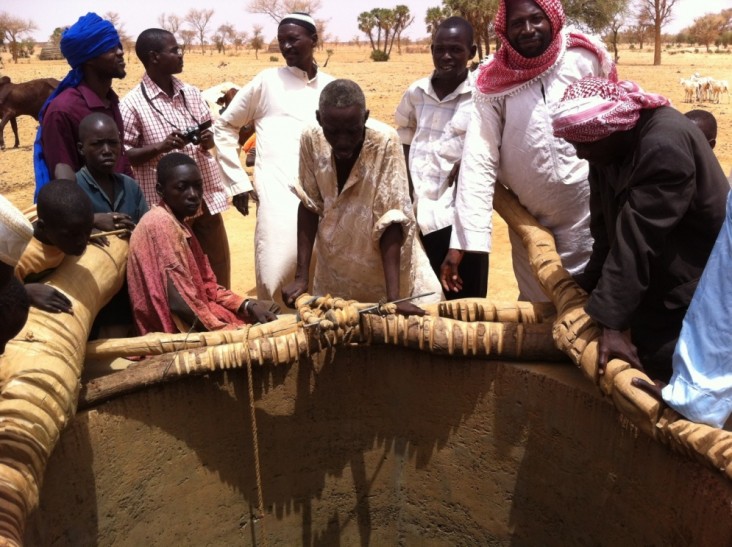 Community members in Tillabéri Region, western Niger, gather around a local water well.   