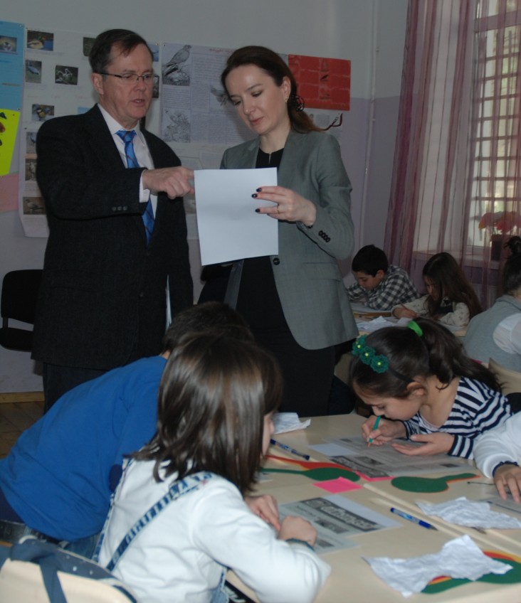 Thomas Melia visits USAID-supported educational program in Georgia 