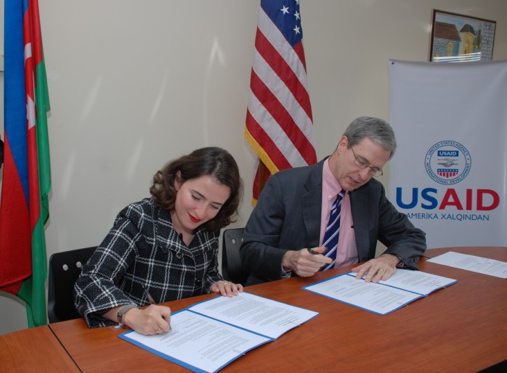 USAID and American Chamber of Commerce to Cooperate on Improving Investment Climate