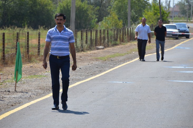 The new road will improve living conditions for more than 1,200 people in the Garajalar community.