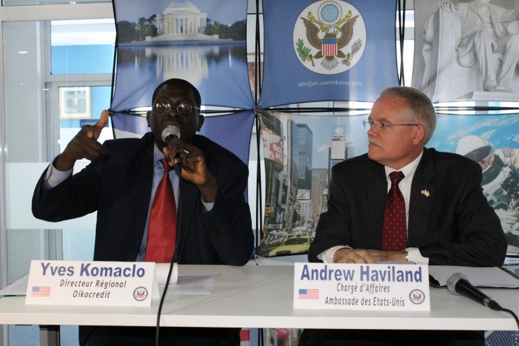Oikocredit Regional Director and US Embassy Chargé d'affaires at the press conference