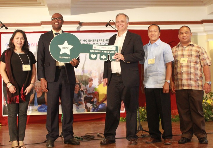US Government Promotes Entrepreneurship in Iloilo to Reduce Poverty
