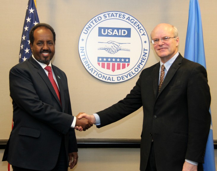 Deputy Administrator Donald Steinberg and Somali President Hassan Sheikh Mohamud