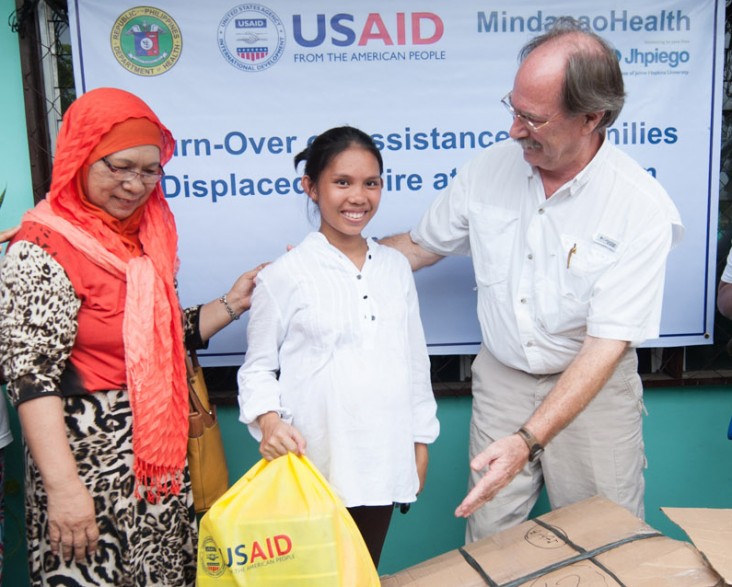 US Government Provides Assistance to Fire Victims in Zamboanga City
