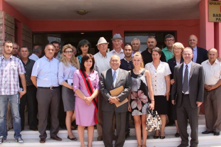 Ambassador Arvizu with Mayor of Patos and Citizen Advisory Panel members