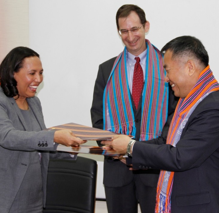 Exchange of agreement between USAID/Timor-Leste Mission Director and the GoTL Vice Minister of Finance