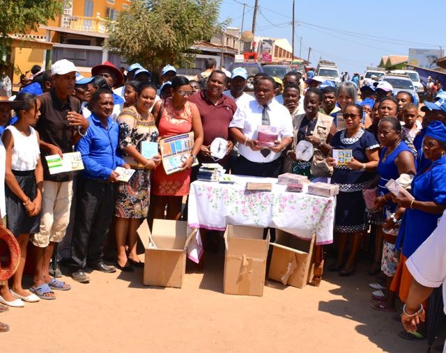 Handing over of materials and equipment to community health workers