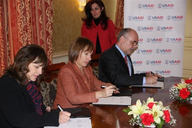 USAID Mission Director Maureen A. Shauket, U.S. Ambassador Tracey Ann Jacobson (middle) and Czech Ambassador Jiří Doležel
