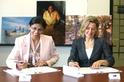 Nisha Biswal (left), U.S. Agency for International Development (USAID) Assistant Administrator for Asia, and Amanda Ellis (right