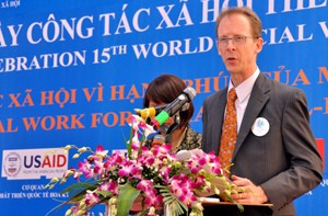 USAID Mission Director Joakim Parker announces Social Work Education Enhancement Program in Hanoi.