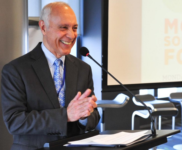 USAID RDMA Mission Director Michael Yates addresses the Mobile Development Solutions Forum, Asia 2014 Forum in Bangkok