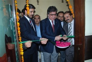 Fresh Fruit traders and buyers at the opening of India Fresh Fruit Trade Office.