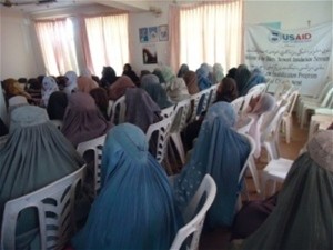 Sixty-five women – primarily from the villages of Arghandab – discussed women’s roles in resolving village conflicts in Kandahar