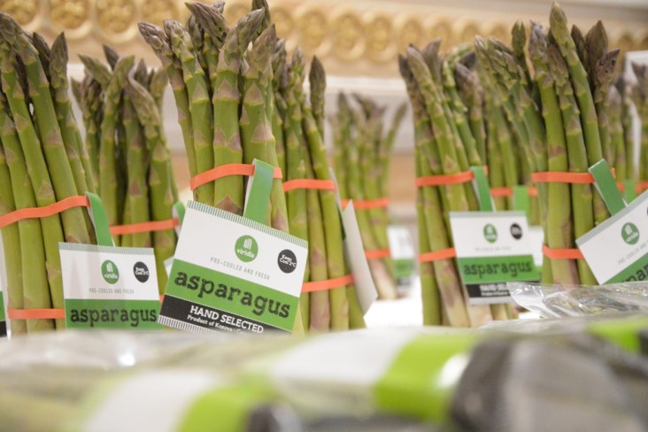 Kosovo growers sell their hand-picked asparagus under the brand name Viridis. It’s Latin for fresh, young and green. 
