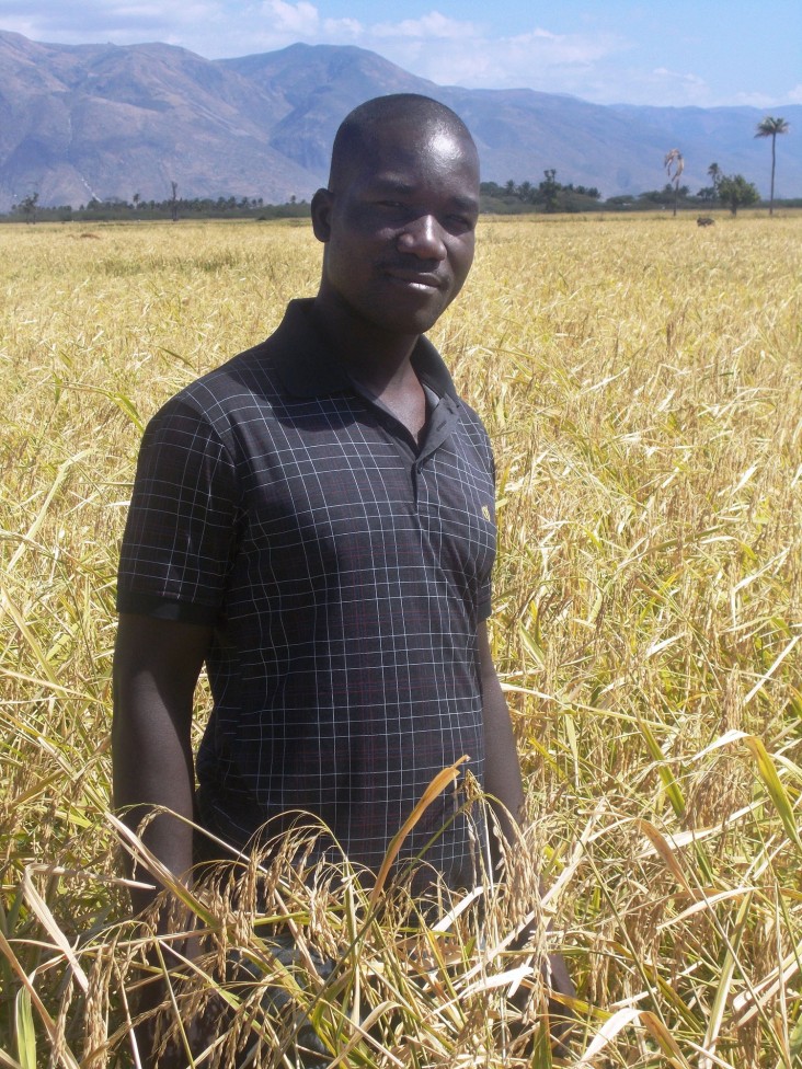 Leo Andres Pablo Julson is a rice farmer in one of FTF West’s intervention areas. 
