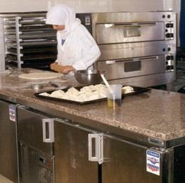 Lina Rahhal’s hard work and commitment at a bakery increased her family’s standard of life.