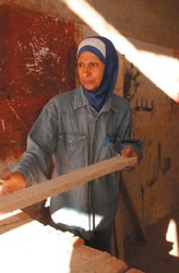 Entrepreneur Nariman Hefawi challenged cultural barriers and started her own business in a male-dominated industry.