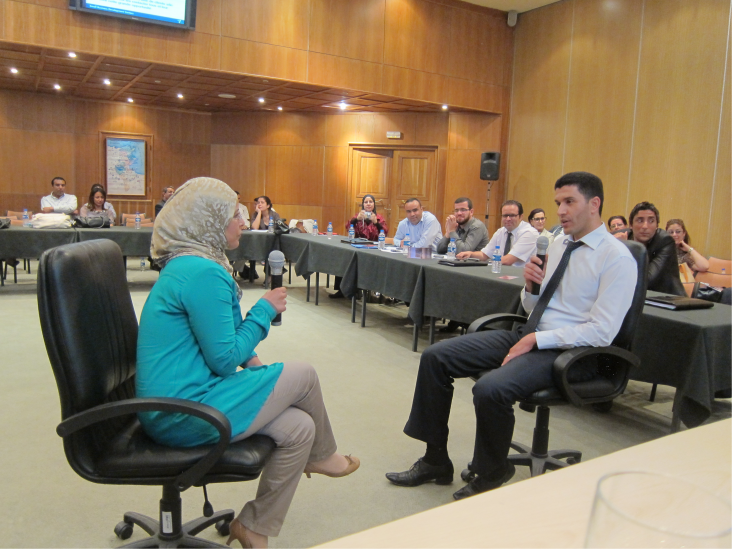Trainees in the SBDC program conduct a mock consulting case between an SBDC and a financial institution.