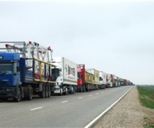 A convoy of 36 trucks loaded with 550 tons of drilling equipment travelled 3,000 km to reach Shibirghan gas fields.