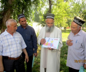 Religious Leaders Combat TB in Tajikistan