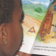 Textbook distributor Drakkar Ltd. is working to provide Rwandan children with books written in their native language. 