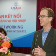 USAID Vietnam Mission Director, Joakim Parker, speaks at the seminar for female entrepreneurs.