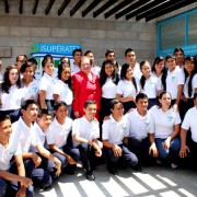 Cientos de jóvenes salvadoreños se han beneficiado del Programa ¡Supérate! 