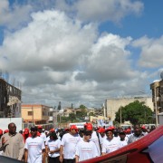 On World Tuberculosis Day various people joined the Nampula (Mozambique) Hospital staff on a joyful march. 