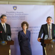U.S. Coordinator of Assistance for Europe and Eurasia Daniel Rosenblum (left), World Bank Country Director for Southeast Europe 